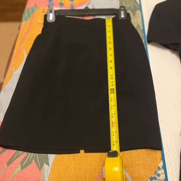 Vintage Moschino cheap and chic suit/ women’s blazer and skirt - Picture 11 of 15